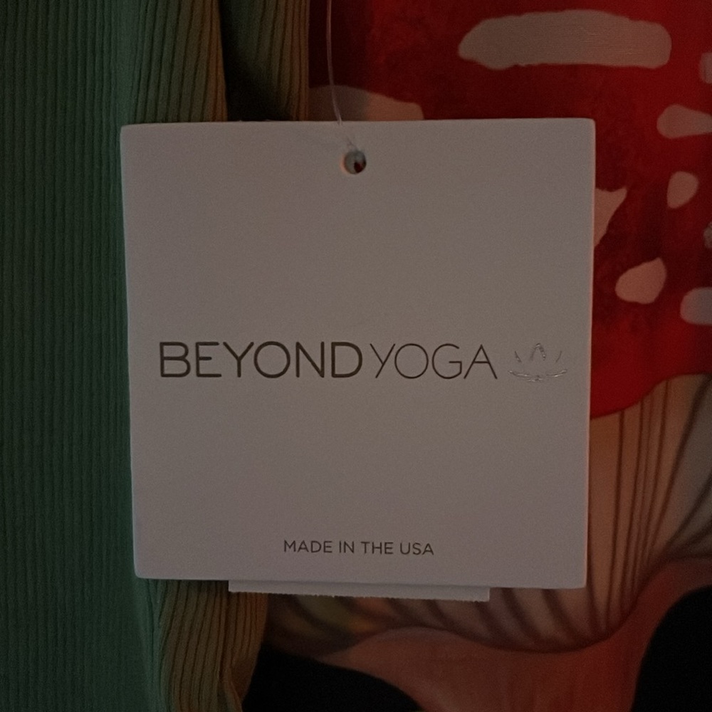 Beyond Yoga Cropped Ribbed Tee - Picture 6 of 9